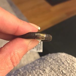 Gucci band ring. Unisex style. Size 8.